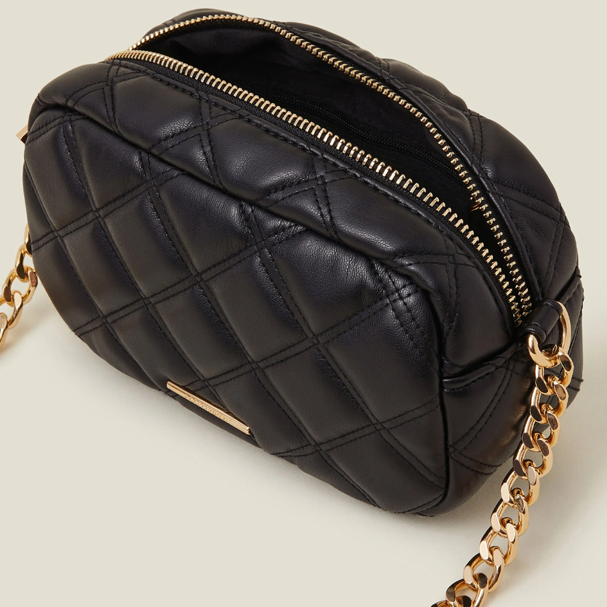 Accessorize London Women's Black Quilted Chunky Chain Camera Bag