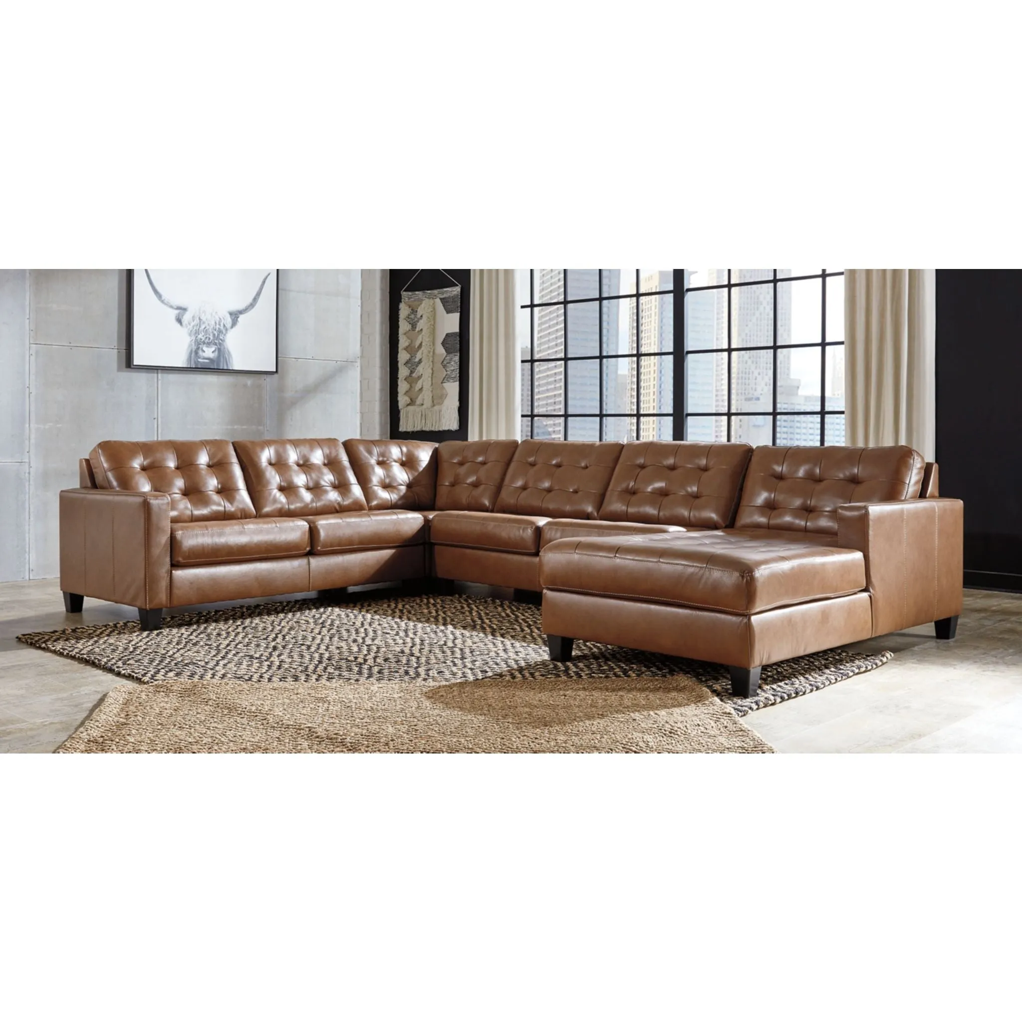 Baskove 4 Piece Sectional with Chase