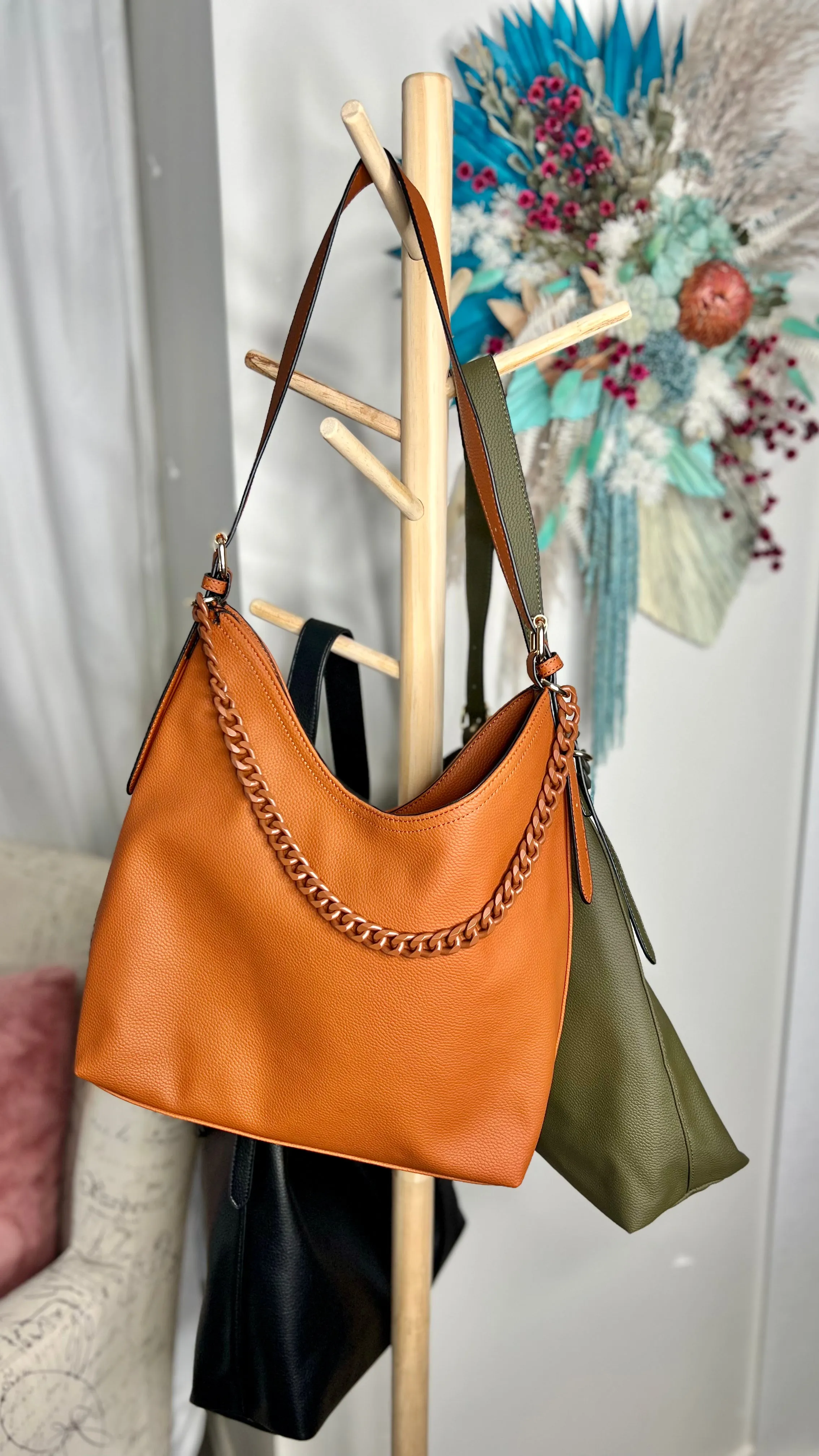 Britany Shoulder Bag - Tan