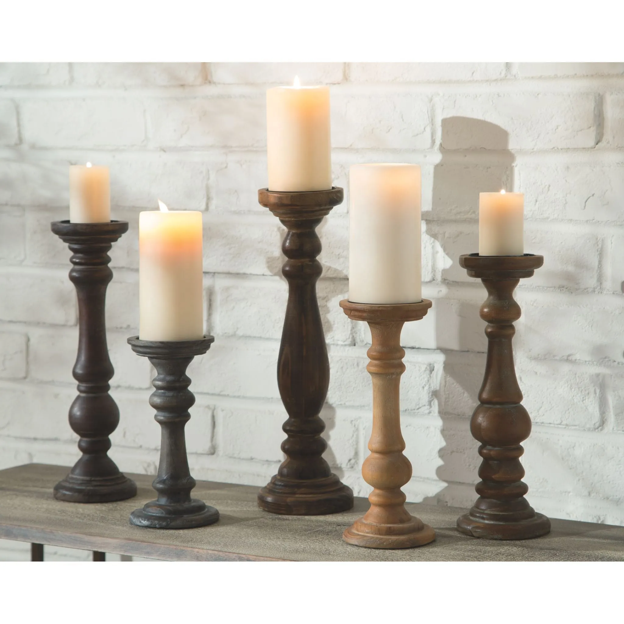 Carston Candle Holder