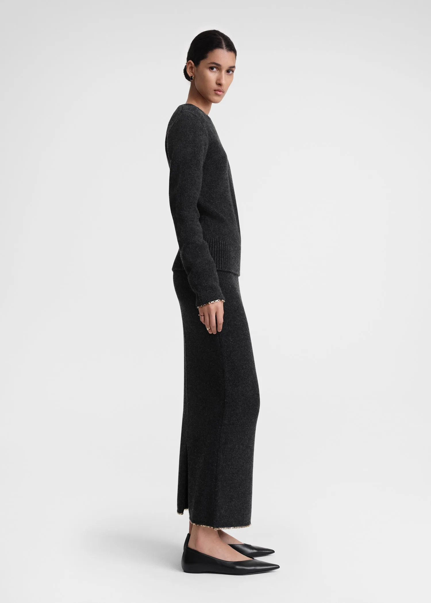 Chain-edge knit skirt charcoal mélange