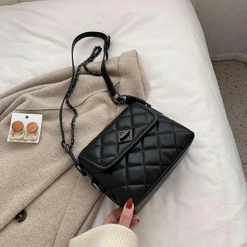 Chain Quilted Bag