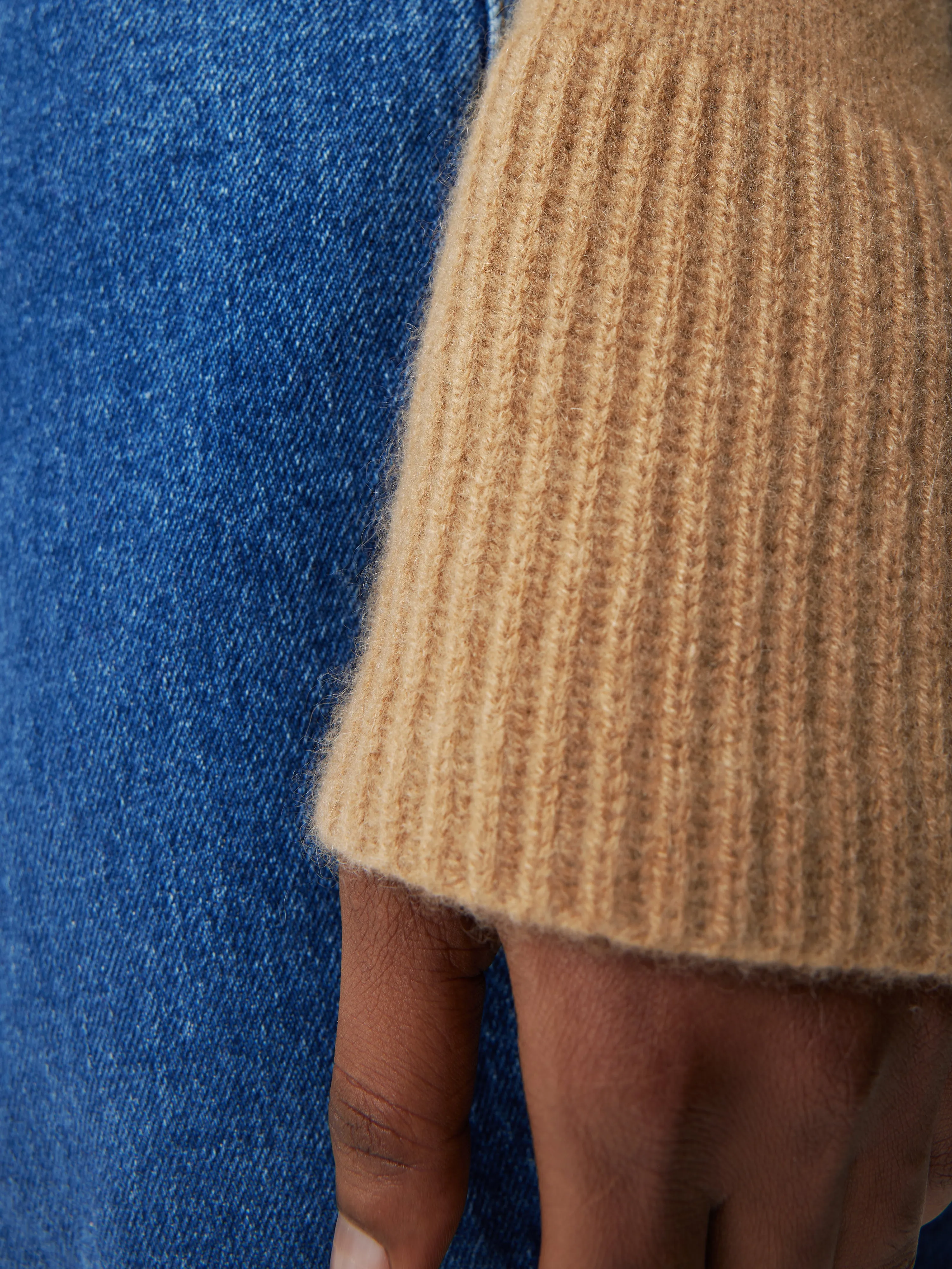 Cloud Cashmere Eldon Jumper | Camel