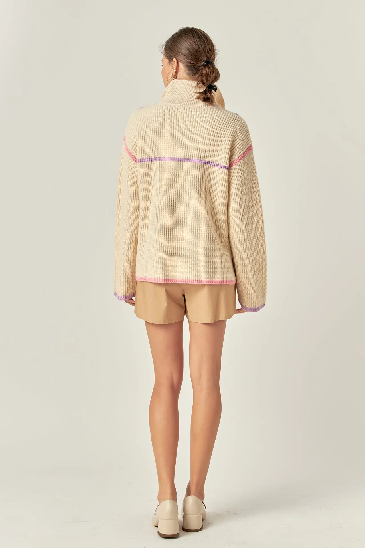 Contrast Piping Quarter-Zip Sweater