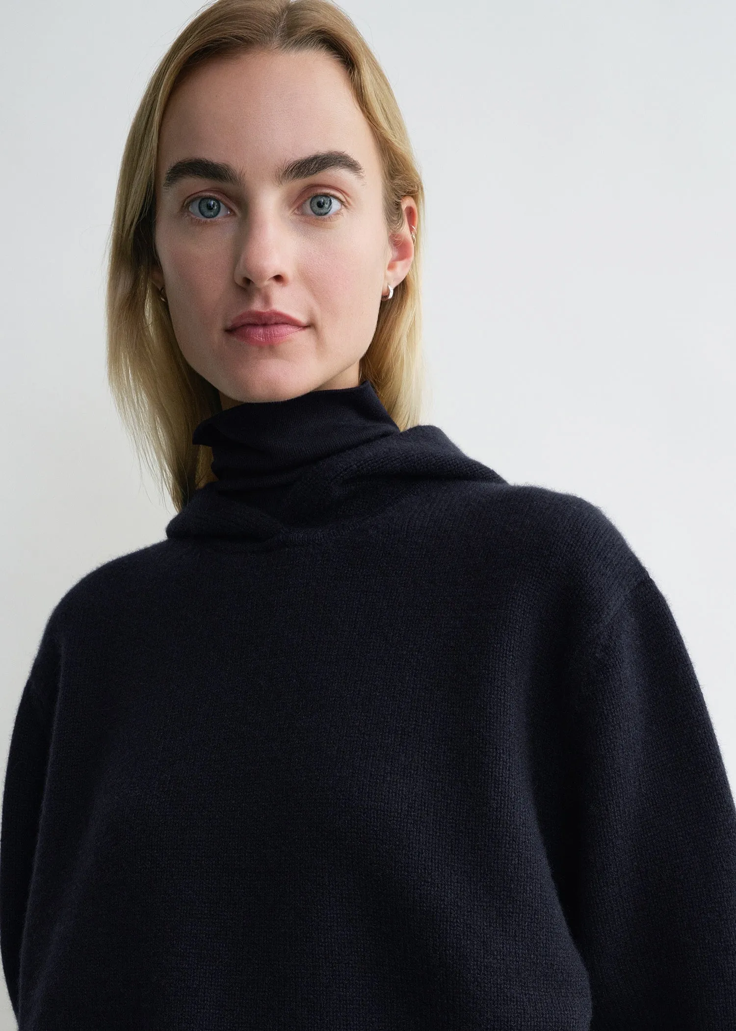 Hooded cashmere sweatshirt navy