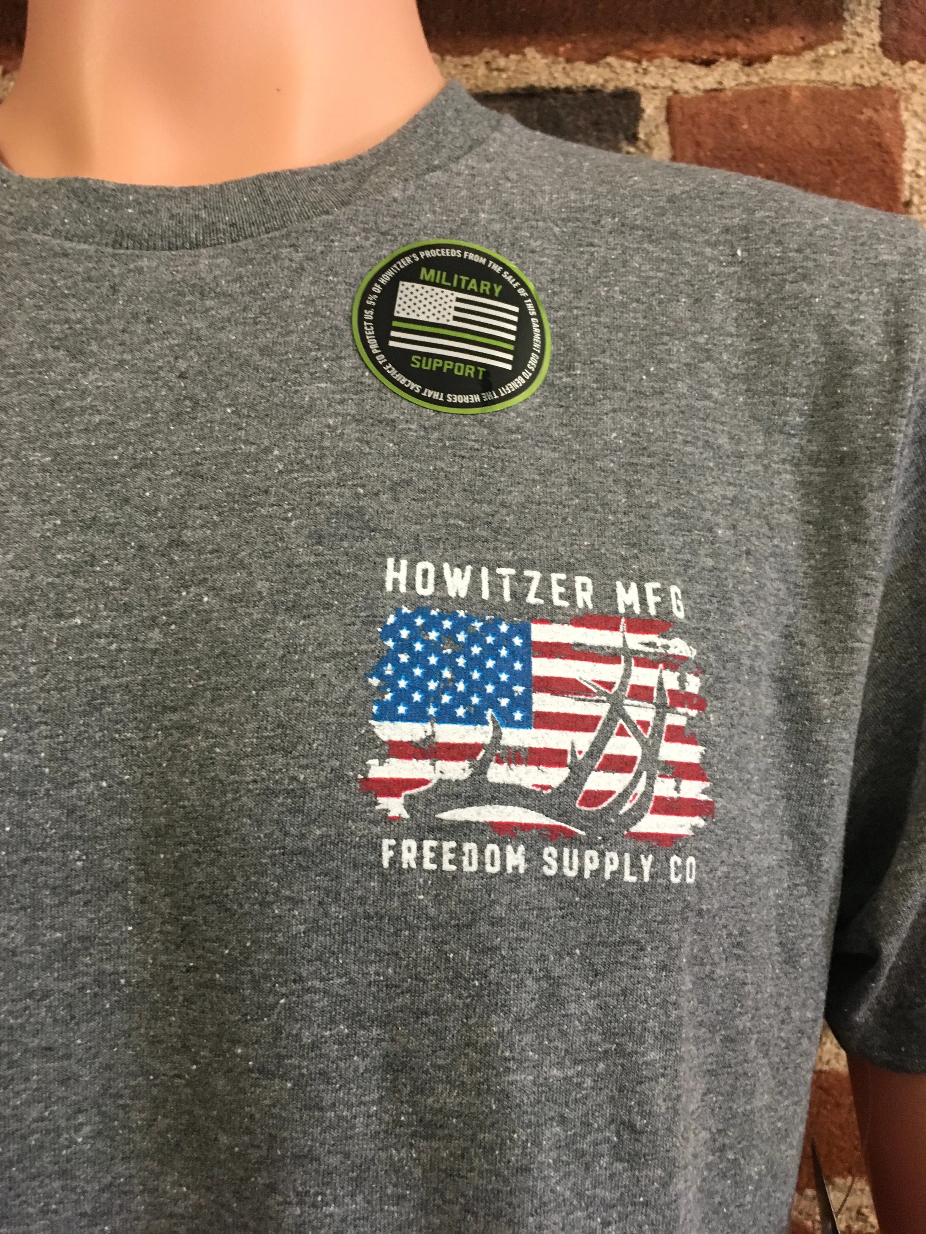 Howitzer Men's " Freedom Hunt" T Shirt