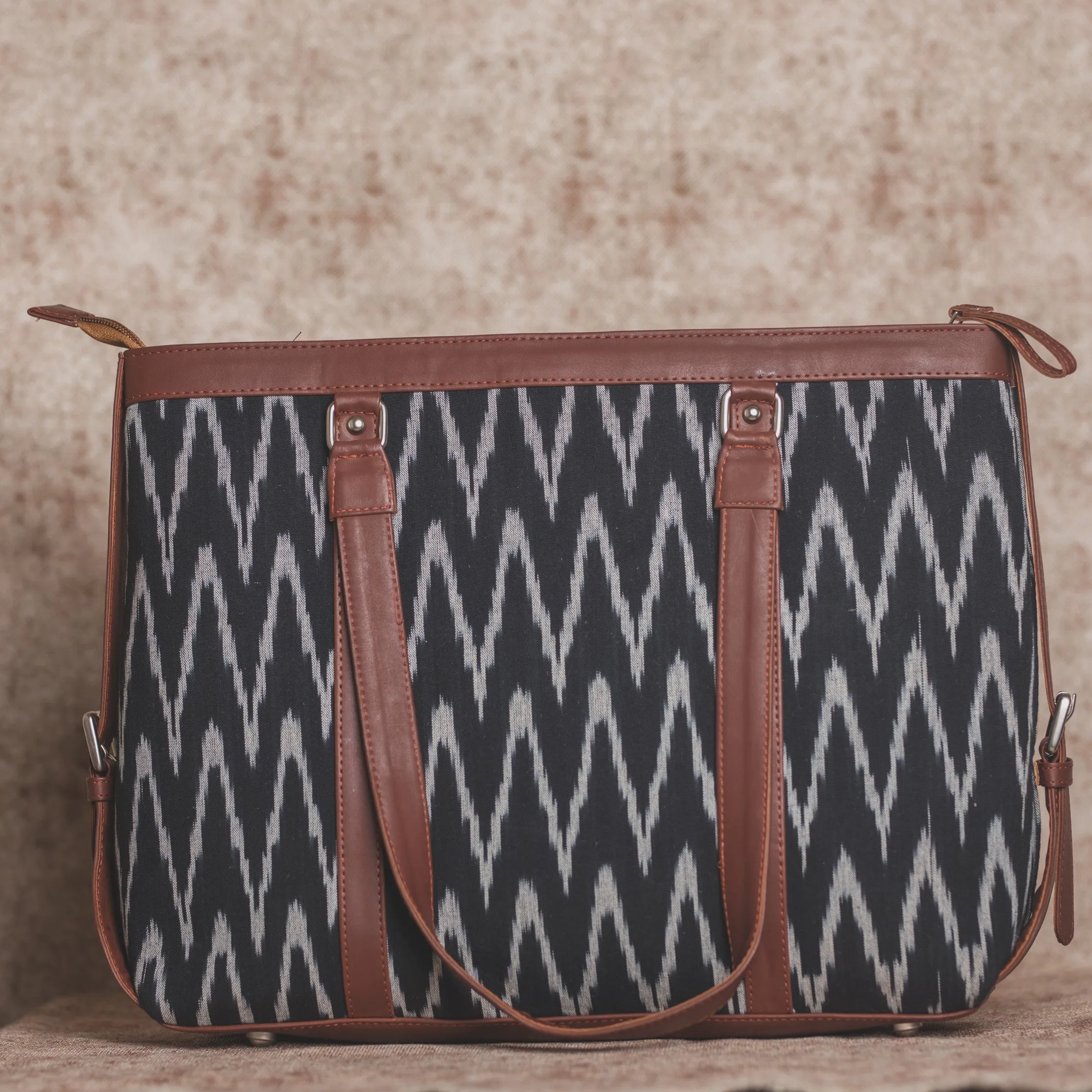 Ikat Wave - Women's Office Bag & Chain Wallet Combo