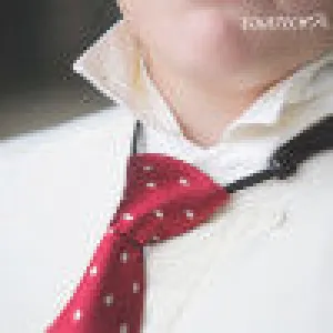 Junior Diamond Show Tie - Red/Navy