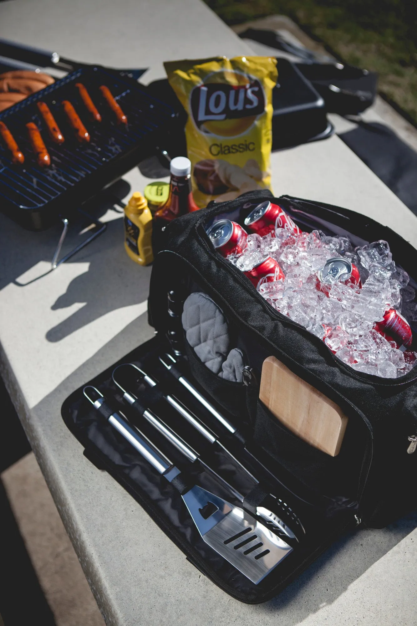 Milwaukee Brewers - BBQ Kit Grill Set & Cooler