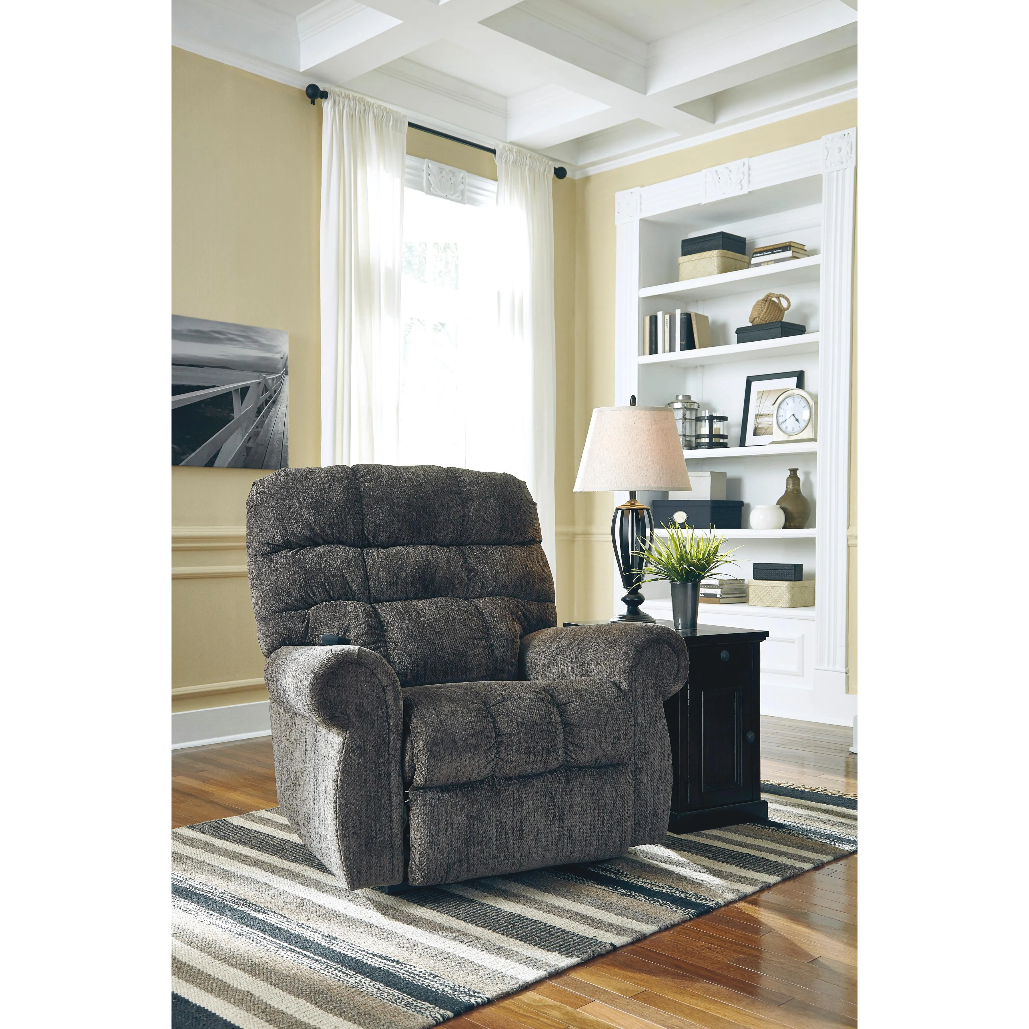 Signature Design by Ashley Ernestine Fabric Lift Chair 9760112