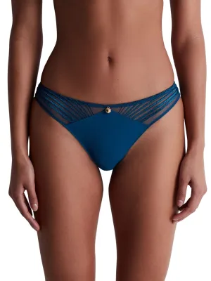 Sumptuous Waves Italian Brief