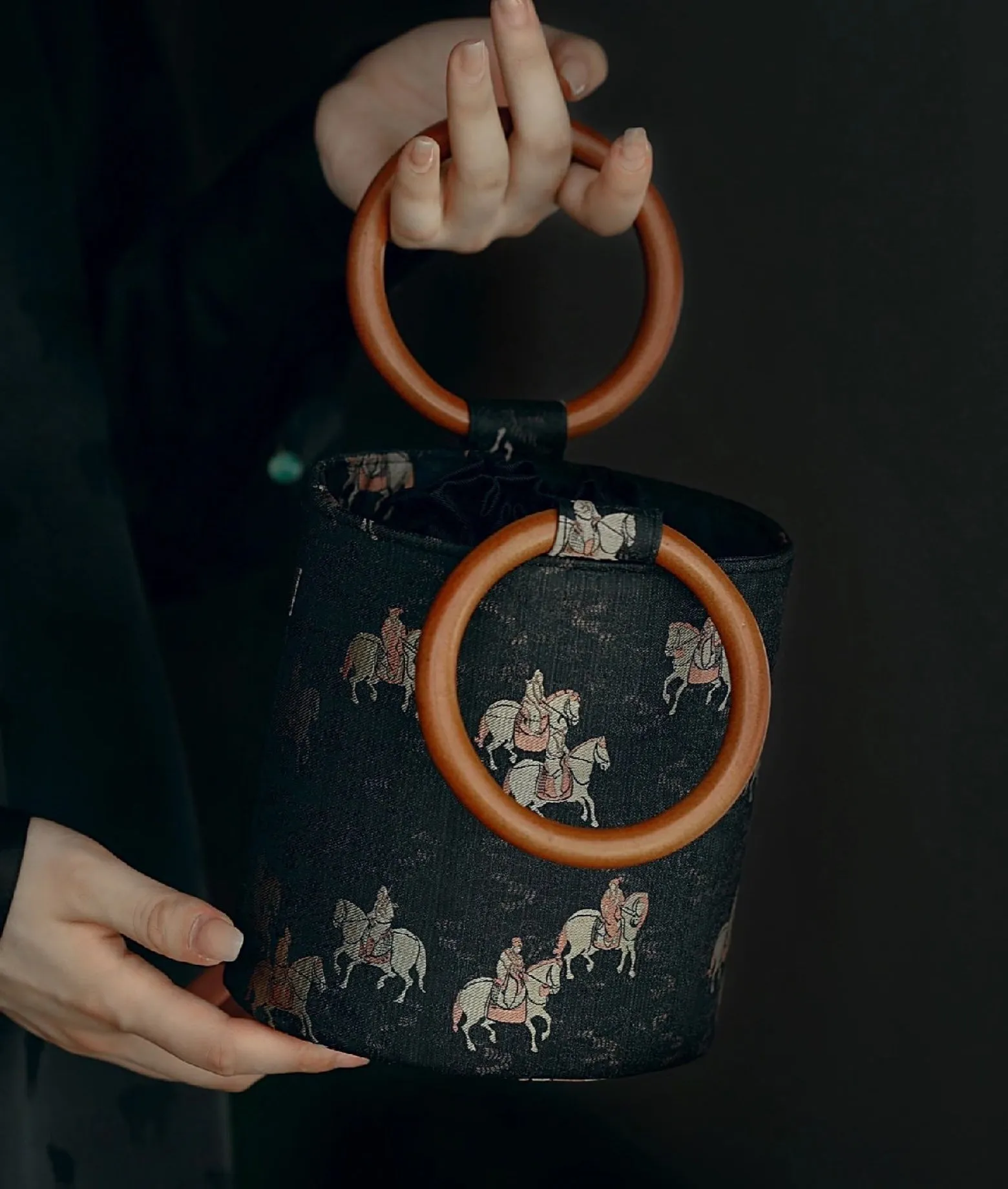 TANG HORSE song brocade bucket bag