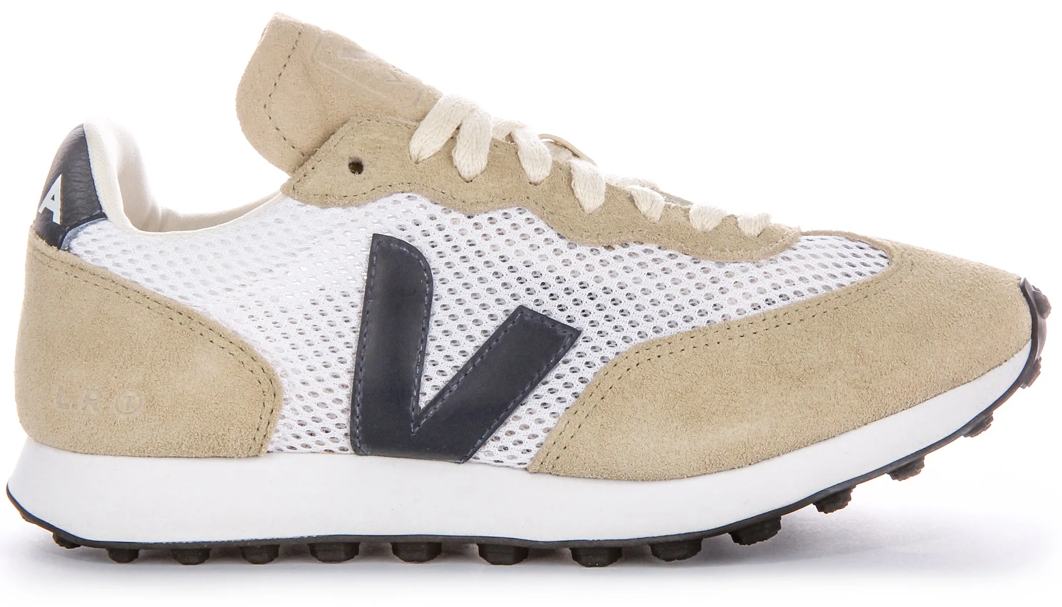 Veja Rio Branco In White Beige For Women